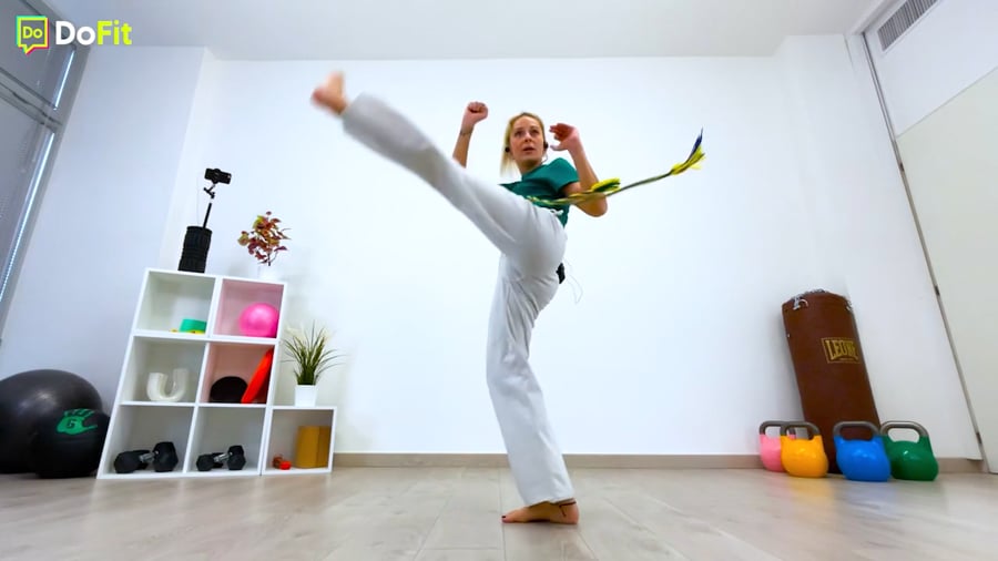 Capoeira 07 – Tutti i calci > 40′
